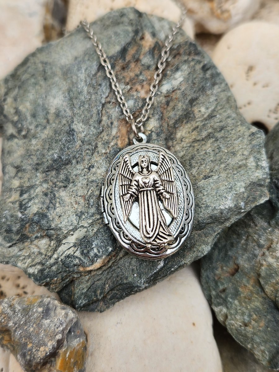 Archangel Chamuel silver tone locket necklace pendant angel prayer necklace