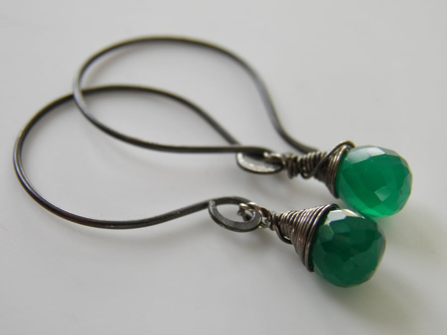 Emerald Green Onyx Gemstone Earrings