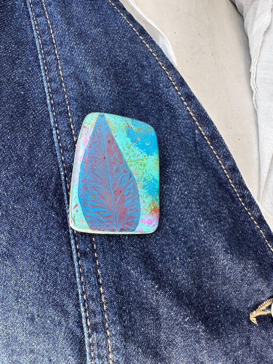 Blue Leaf Botanical Brooch