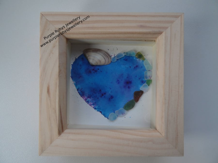 Heart of Cornwall Deep Blue & Purple Tie-Dye Sea Glass Picture P174