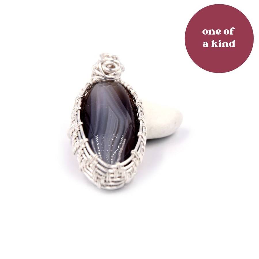 Silver wrapped agate pendant, Elegant pendant