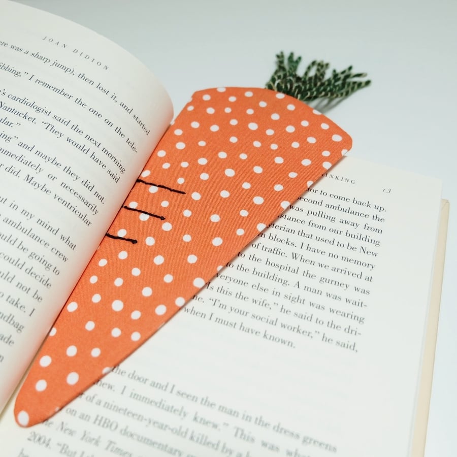 Fun Carrot Bookmark, Orange Spotty Carrot Gift for Gardeners and Book Lovers