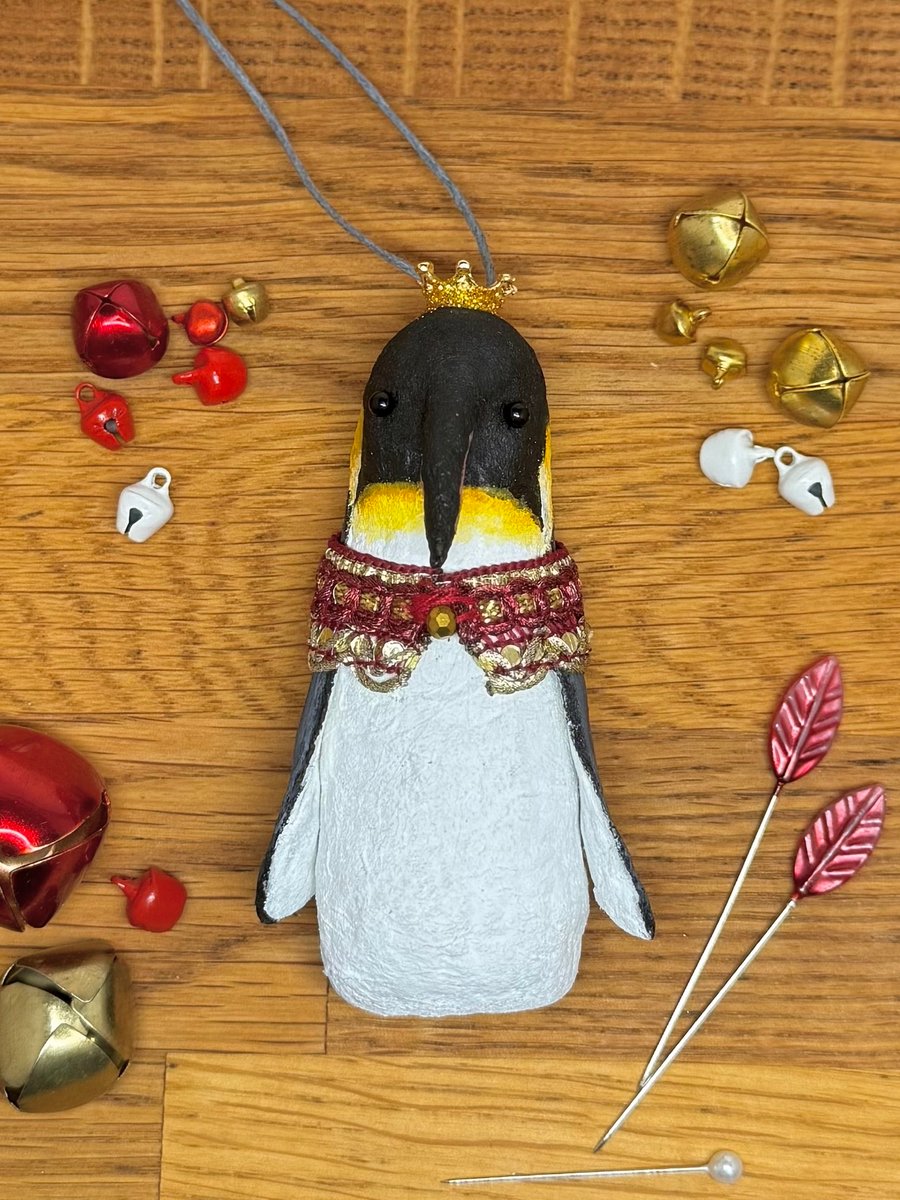 Spun Cotton Christmas Emperor Penguin Queen 3