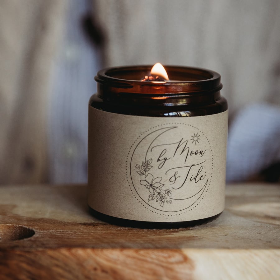 Personalised scented soy candle: Driftwood (dusty oak, smoky tobacco, leather)