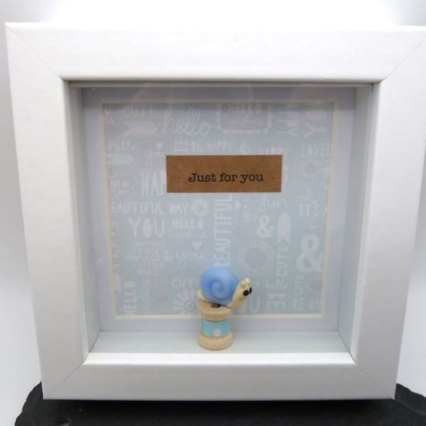 picture frame, glass snail gift