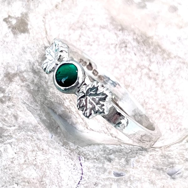 Fine silver green paua shell ring