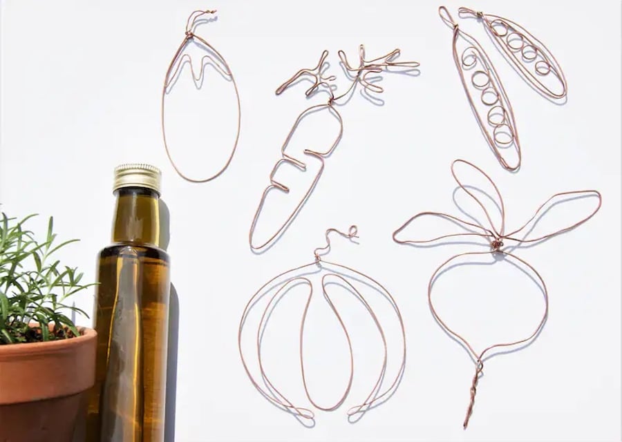 Wire Vegetable wall hanging - recycled copper carrot - eco friendly gifts 