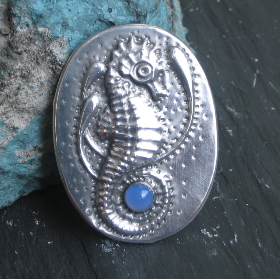  Silver Pewter Seahorse Brooch with Blue Agate