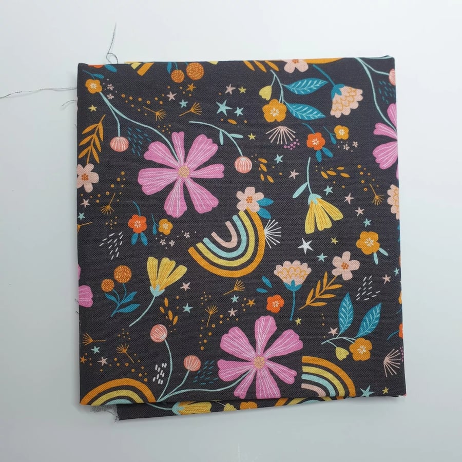 Fat quarter 100% cotton fabric floral theme in beautiful colours