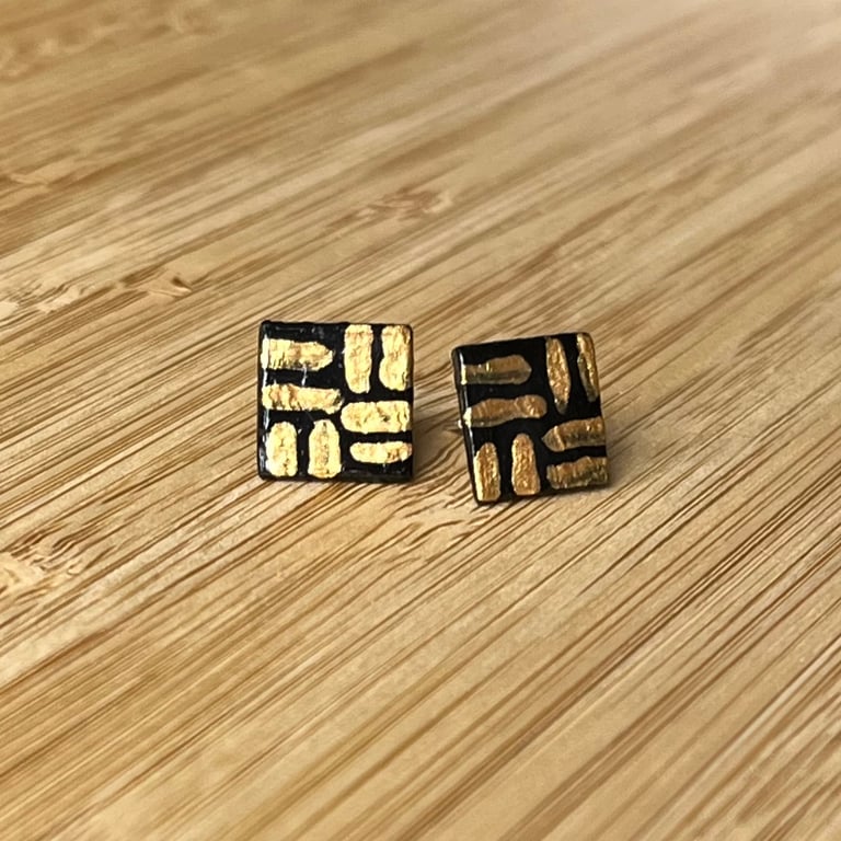 1 CM Square Stud Hand-painted Paper Earrings