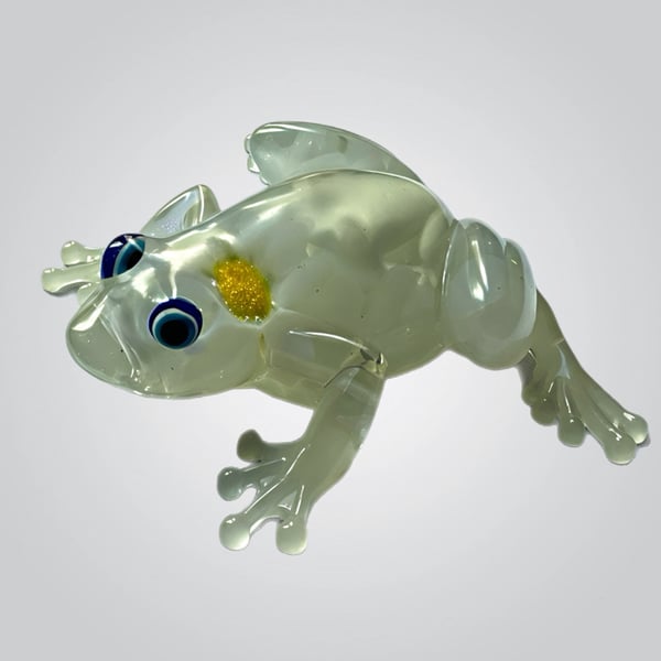 Handmade Frosted Resin Frog with Baby Frog Inside – White Floral Frog Ornament 