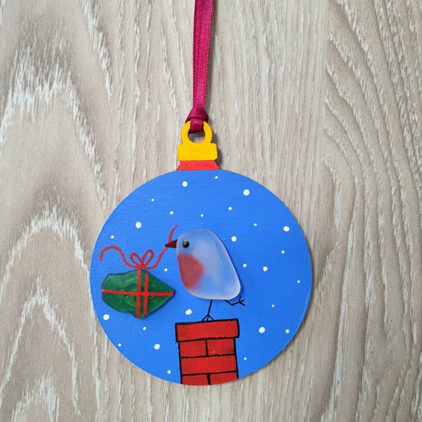 Sea glass robin on chimney