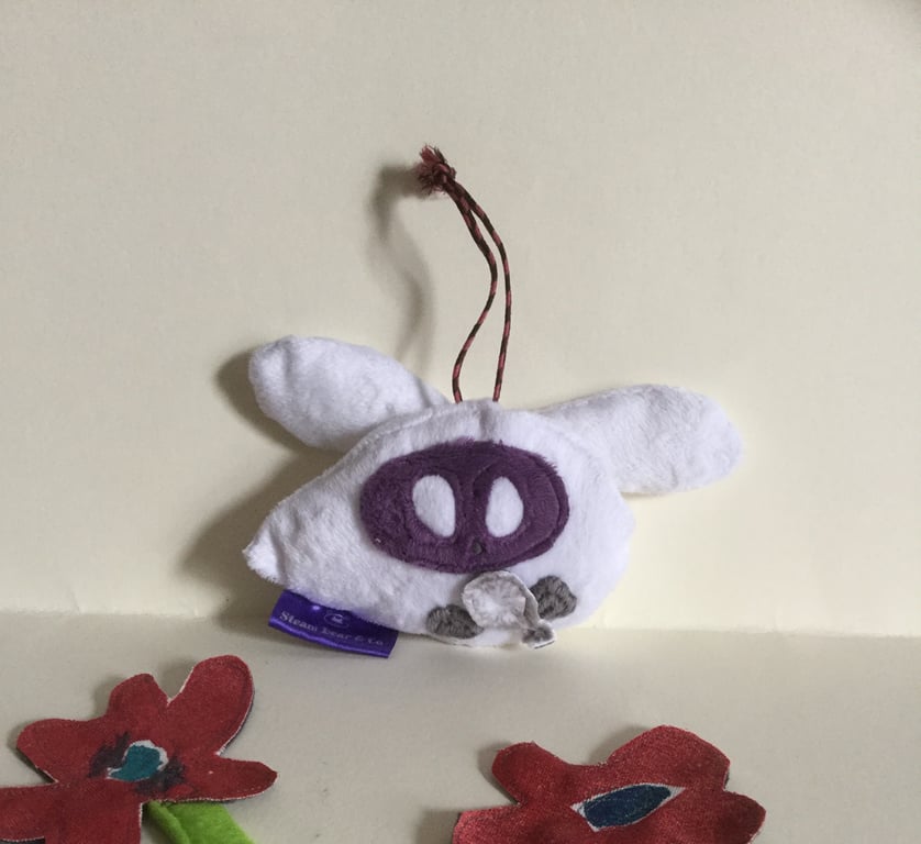 White Wish Bug, Winged Wish Bug with Dandelion Decoration, Nursery