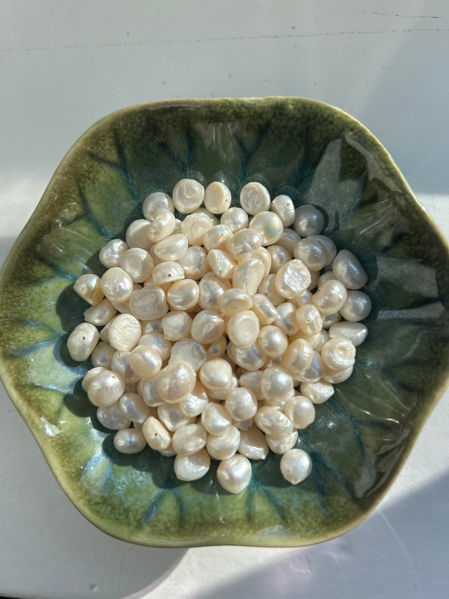 Natural Baroque Drilled Pearls Cream 6-8mm 140 Approximately 