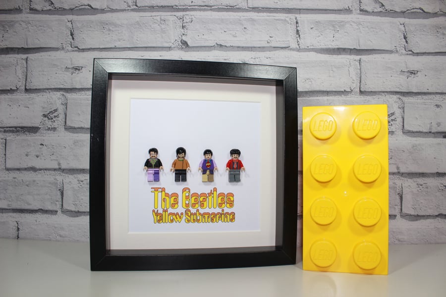 THE BEATLES - Framed custom minifigures - Yellow Submarine - awesome art