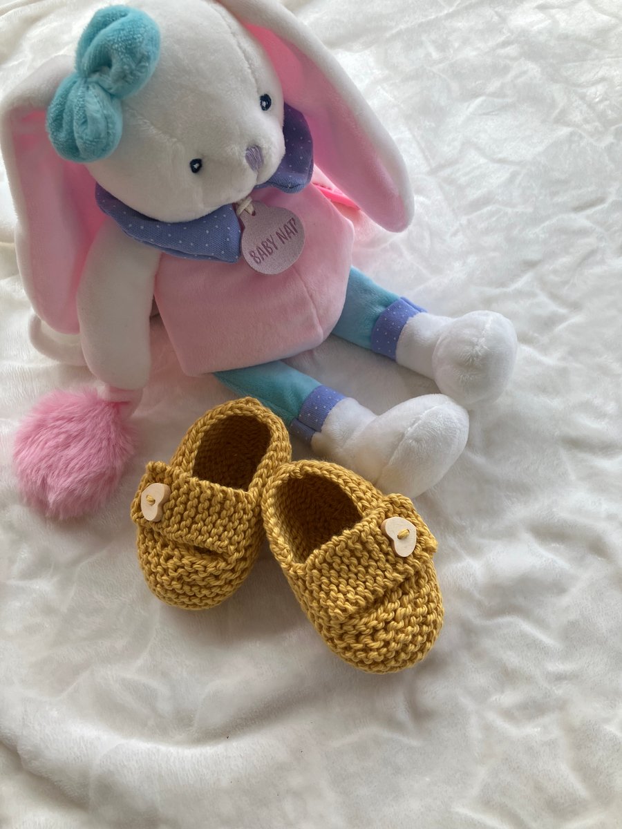 Hand Knitted ‘Keelan’ Chunky Strap Baby Girl’s Shoes (0-3 months)