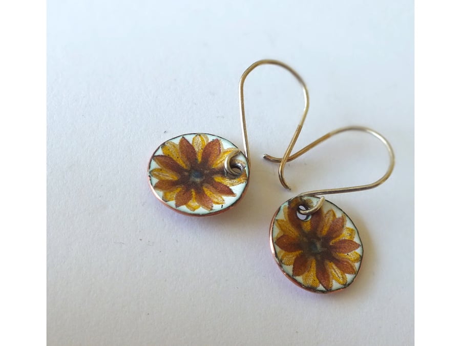 Flower earrings