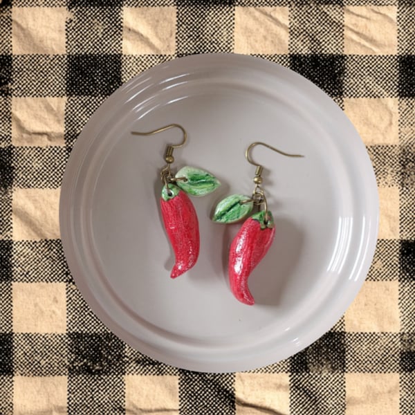 Rockin' chilli earrings 