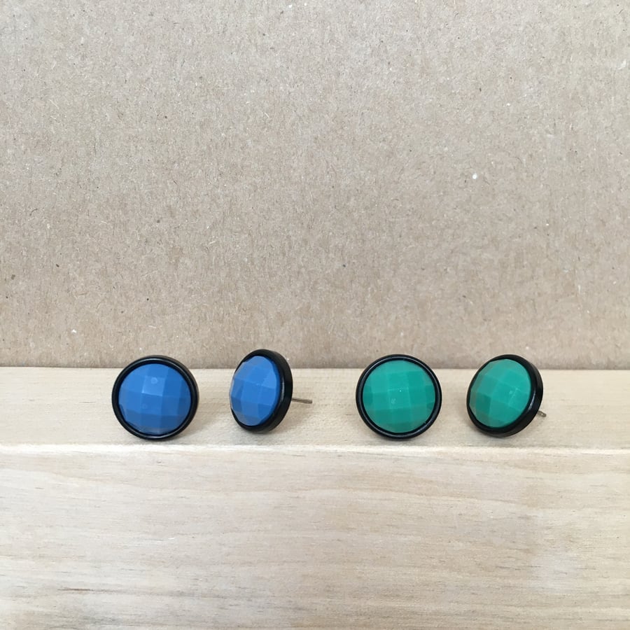 Up-cycled vintage button stud earrings 