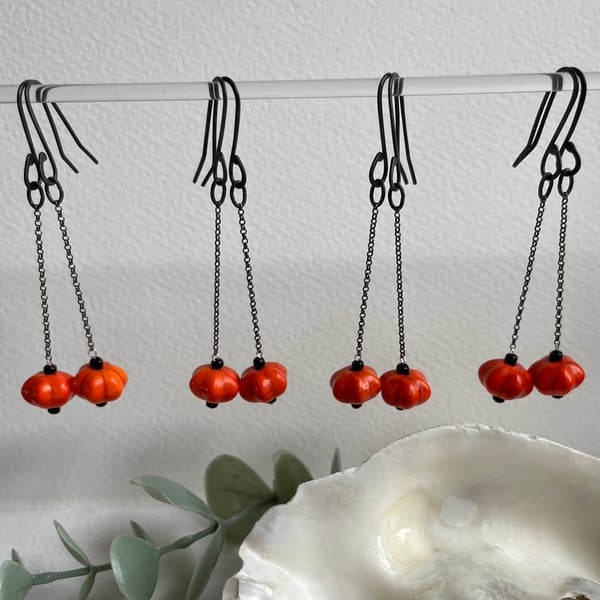 Pumpkin earrings for Halloween!