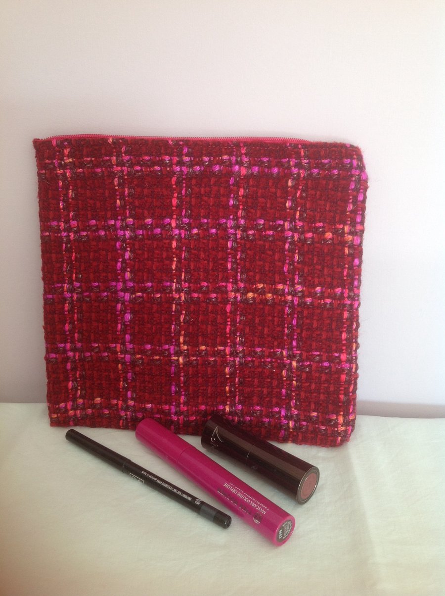 Red and pink zipped purse
