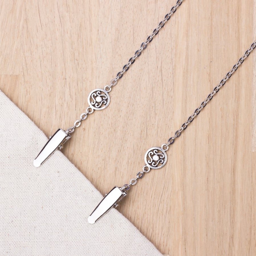 Napkin Clips - Celtic circle silver neck chain napkin holder - senior gift