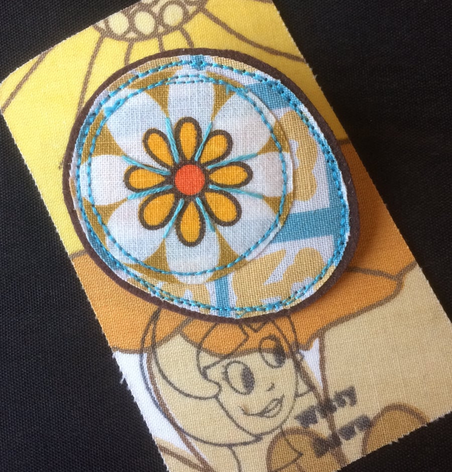 Vintage Fabric Yellow Daisy Floral handmade brooch  - Stocking filler 