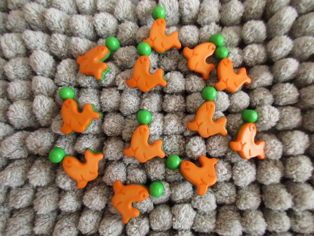 REDUCED 12 Green and Orange Sea Lion Novelty Buttons
