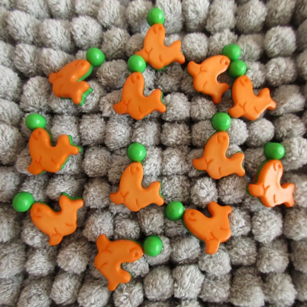 12 Green and Orange Sea Lion Novelty Buttons