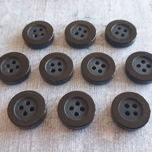 18mm 28L 4Hole CHUNKY Solid Black Buttons (polyester) 1980's