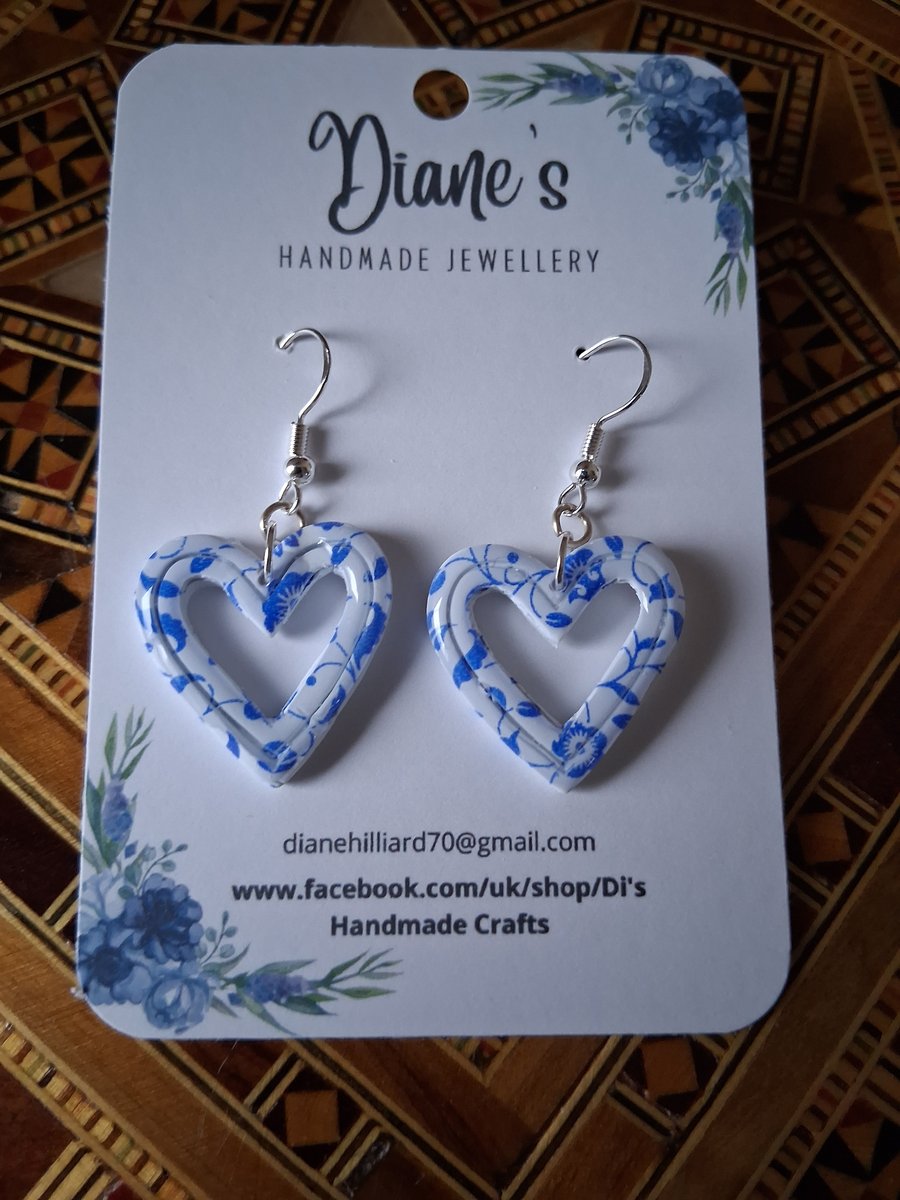  Heart shape earrings