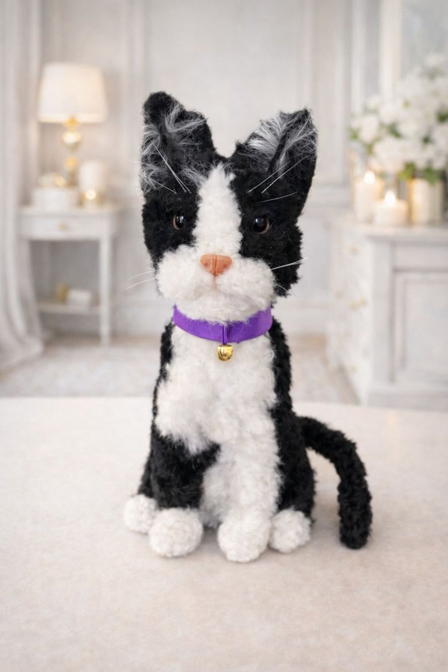 Cat keepsake made to look like you cat approx 22cm tall