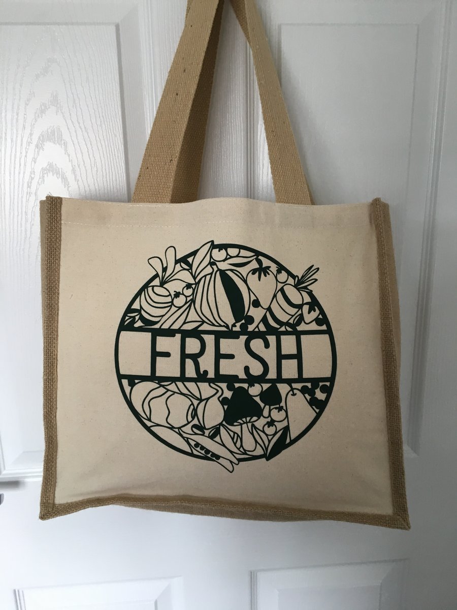 Great QualityJute & cotton tote with double bottle holder inside