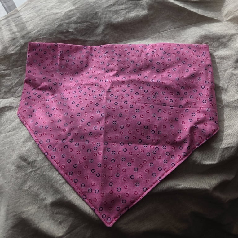 Elasticated slip-on Dog Bandana - Size XL-XXL