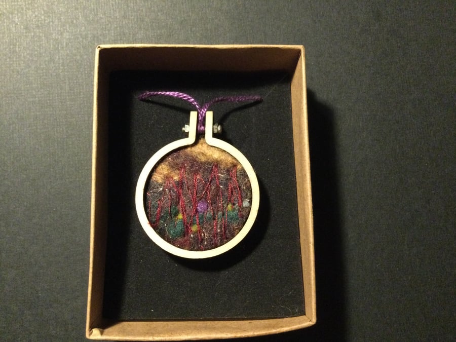 Red grasses Mini Hoop Necklace