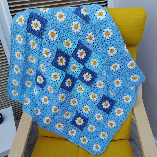 Crochet baby blanket 