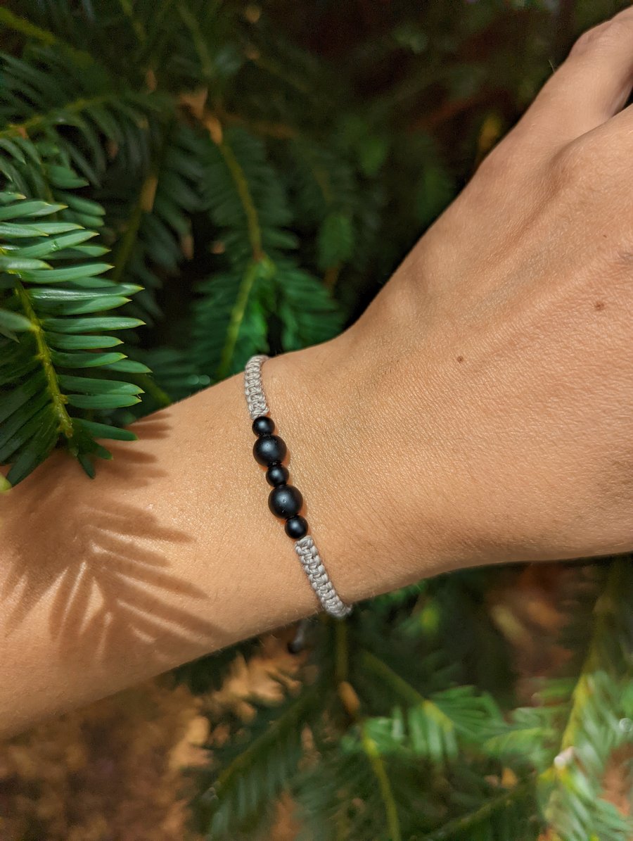 Beautiful bracelet with natural stone onyx 