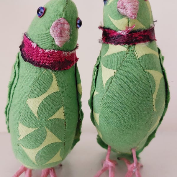 Pair of parakeets parrots sculpture ornament 