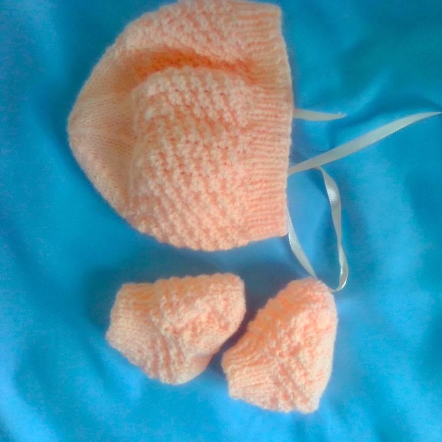 Moss Stitch Bonnet and Booties for Baby, Prem Sizes Available, Custom Make