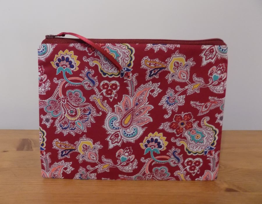 Liberty Fabric Make Up Bag, Floral Cosmetics Case, Cotton Zipper Pouch, 3 Sizes