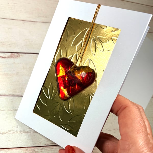 Keepsake fused glass heart valentines card