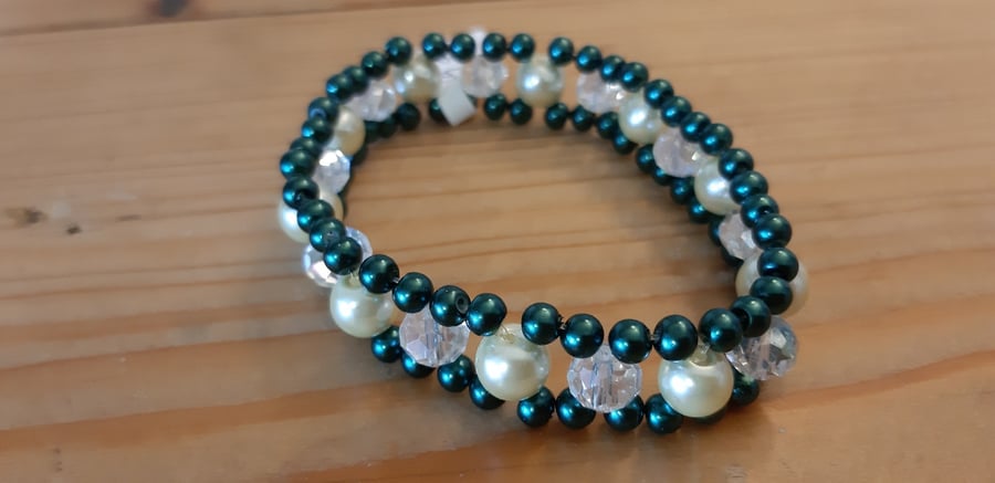 3 Layer Woven Beaded Elastic Bracelet - Green and Cream