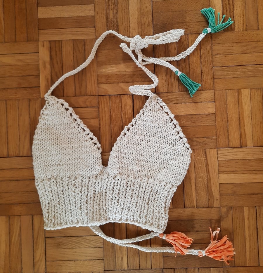 Women's knit crop-top