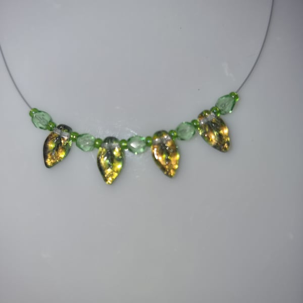 Vitrail wavy leaf and green faceted rondelle bead necklace