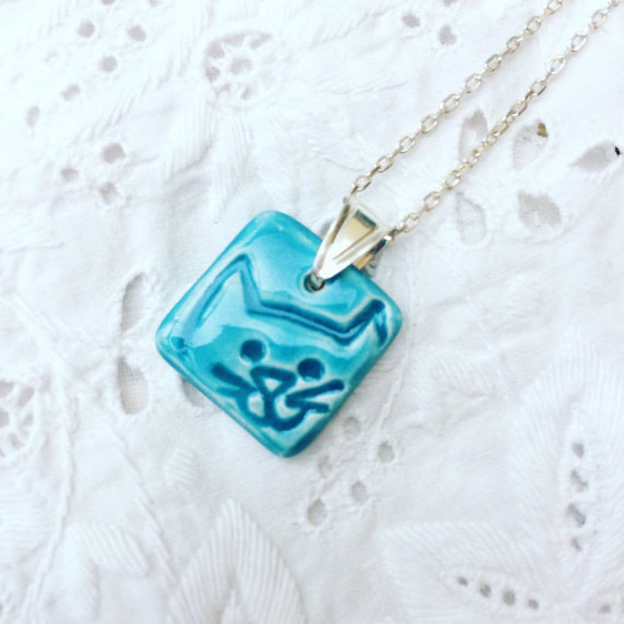 Ceramic Cat Face pendant necklace - sterling silver