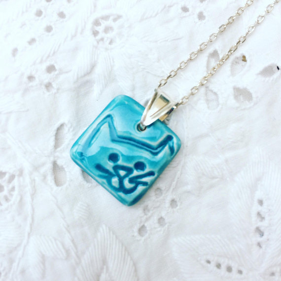 Ceramic Cat Face pendant necklace - sterling silver