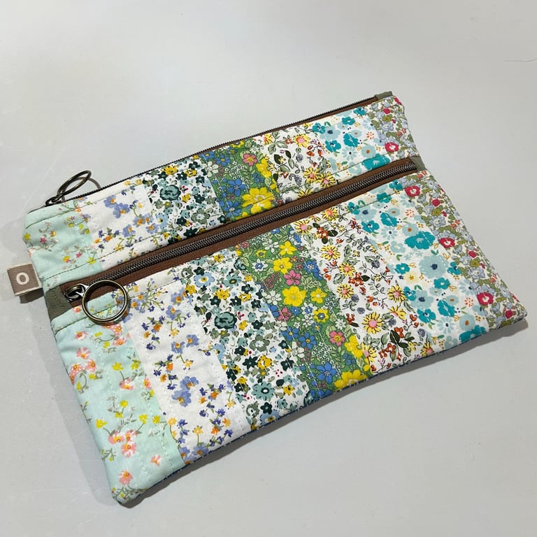 Wildflower Quilted Double Zip Pouch - Brown Zip