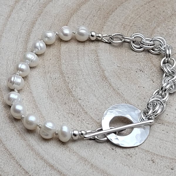 FRESH WATER PEARLS & CHAIN MAIILE BRACELET