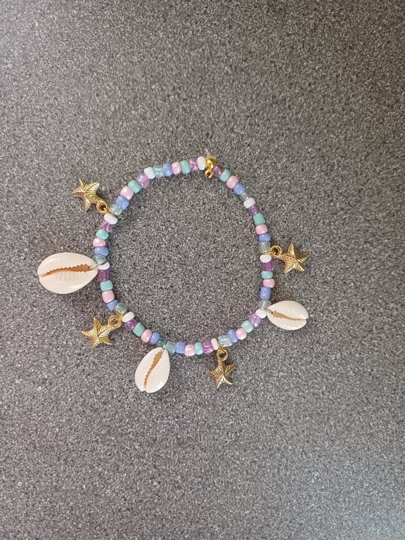 Beach themed charm bracelet, seaside charm bracelet, shell charm bracelet