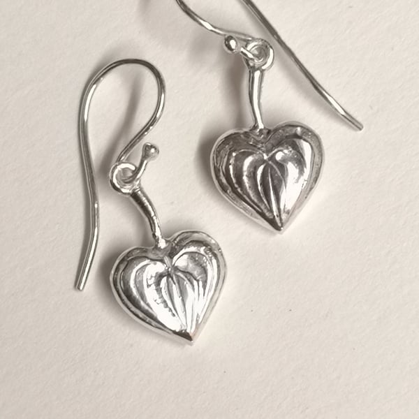 Hanging Heart Drops made from Silver